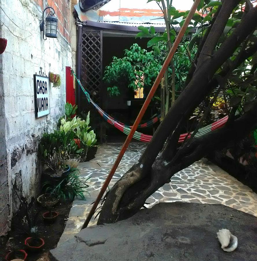 Hostal Casa Ivana León Eksteriør bilde