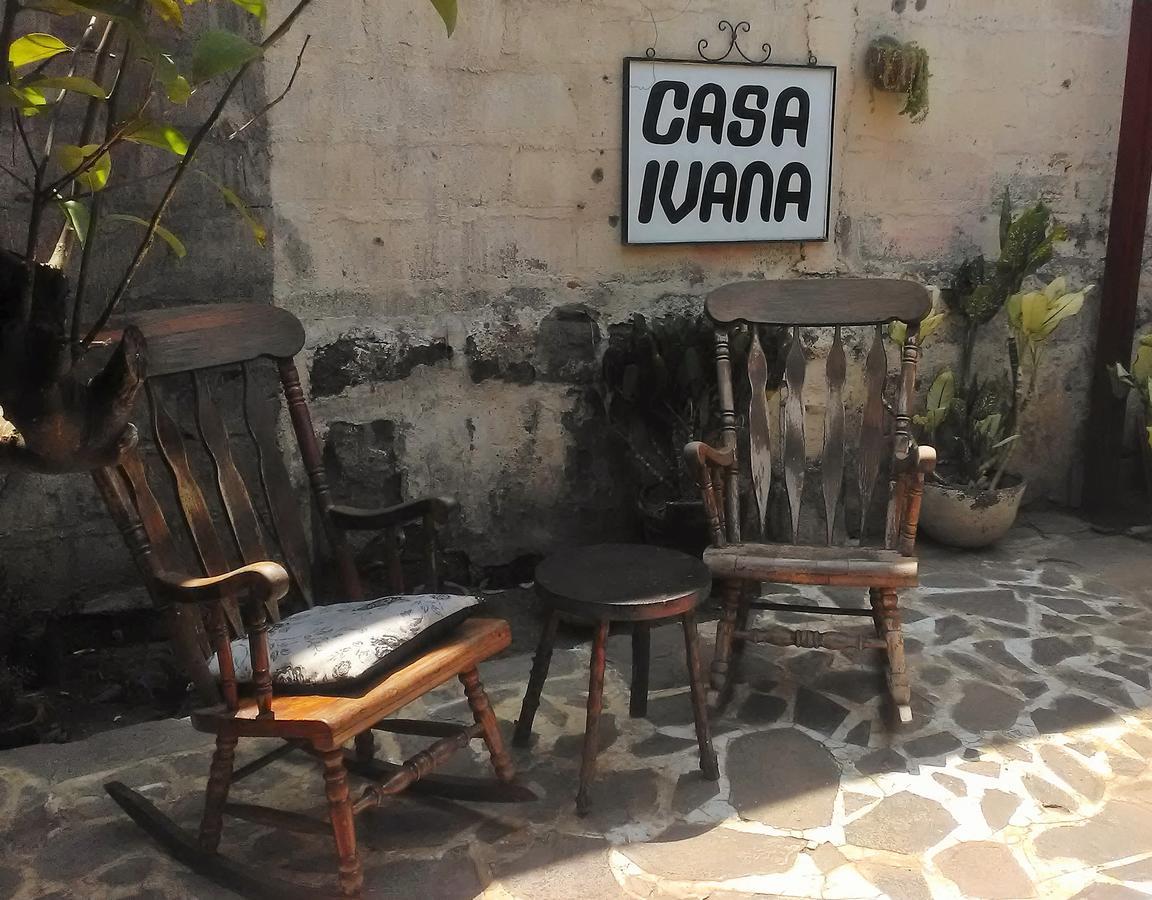 Hostal Casa Ivana León Eksteriør bilde