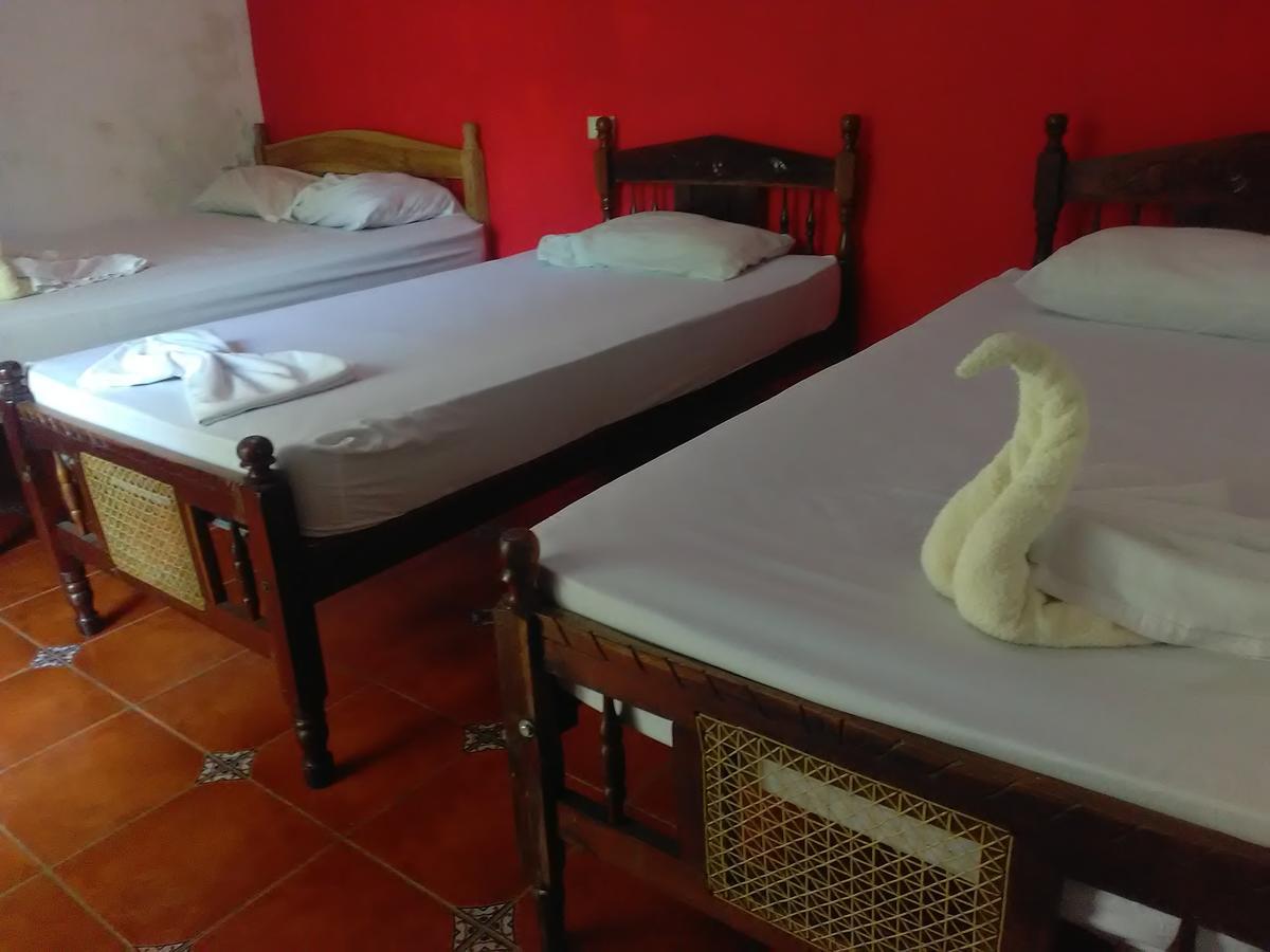 Hostal Casa Ivana León Eksteriør bilde